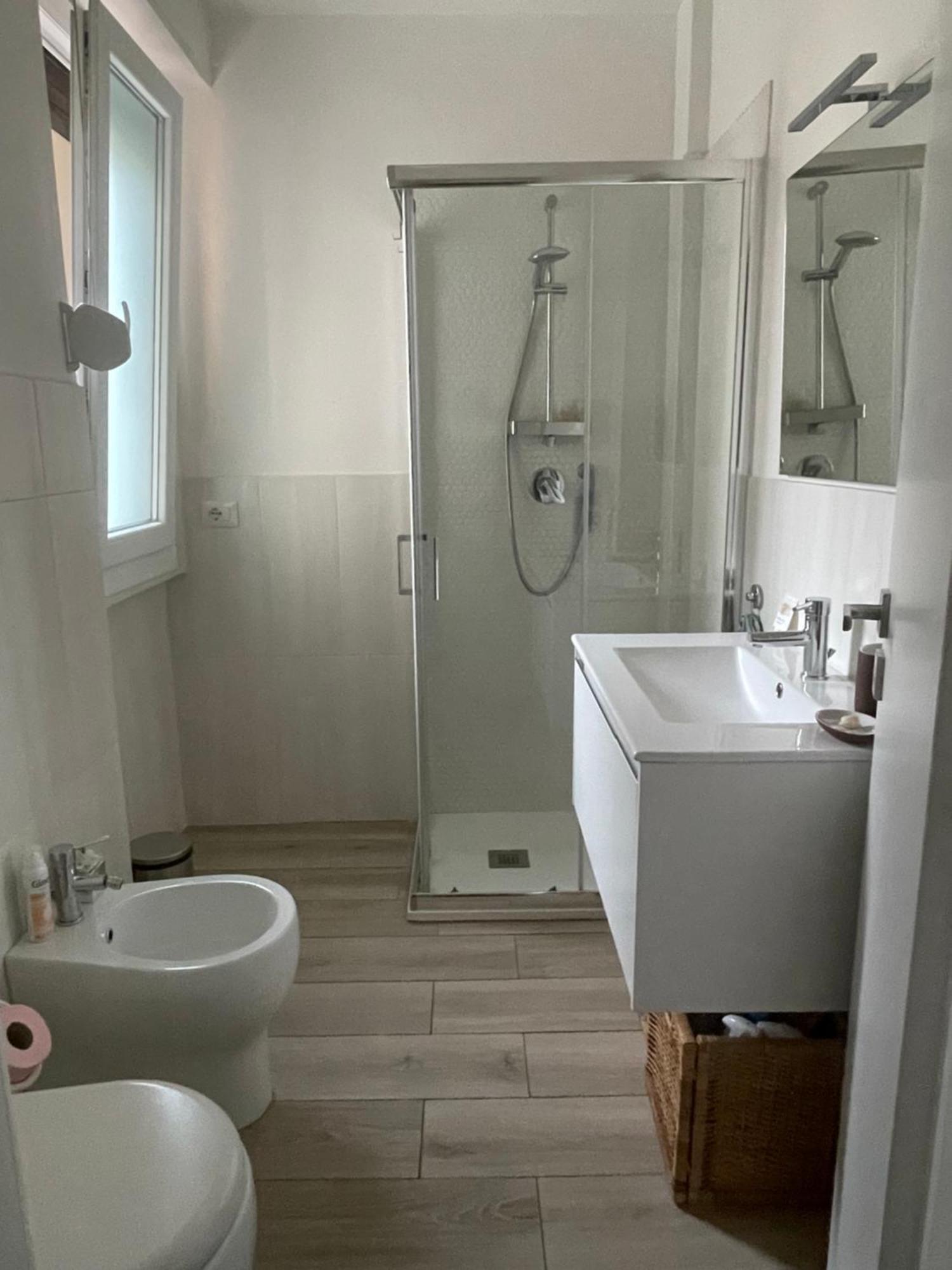 Private Room In Daniela'S House Φλωρεντία Εξωτερικό φωτογραφία