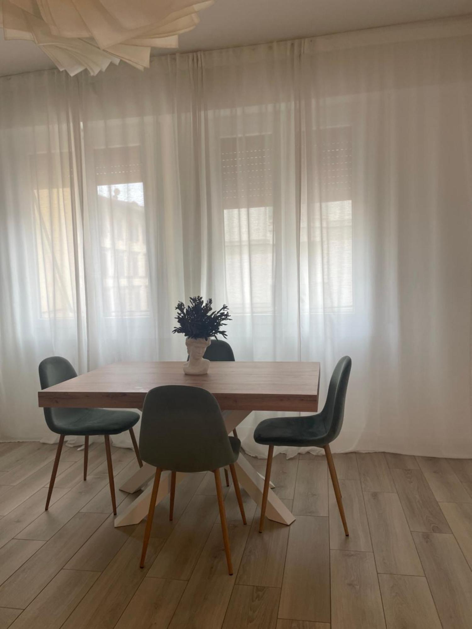 Private Room In Daniela'S House Φλωρεντία Εξωτερικό φωτογραφία
